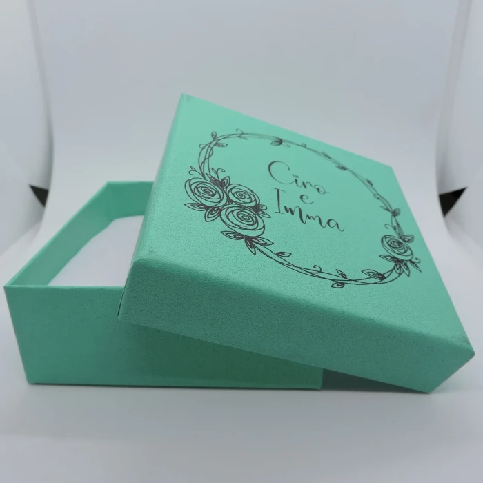 Scatole Regalo Personalizzate vuote per Compleanni, Diciottesimi, Anniversari, Matrimonio, Bomboniere, Testimone,Damigelle, Dottorati, Lauree e Master