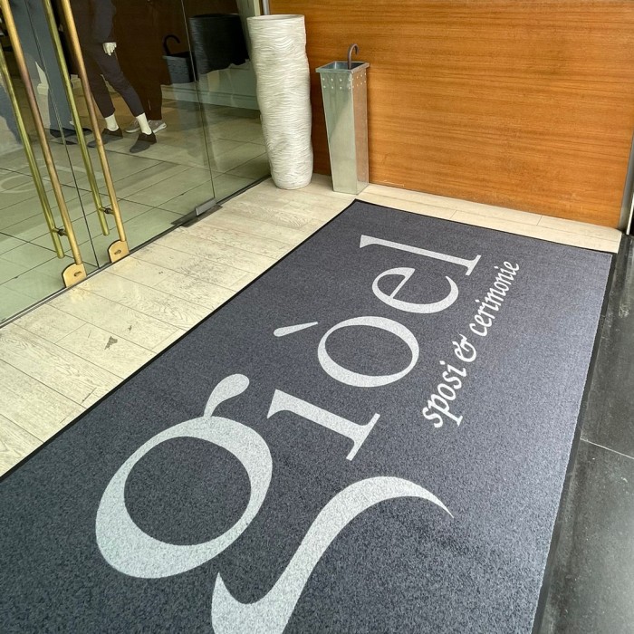 Tappeto Zerbino Asciugapassi Personalizzato con Bordo Antinciampo 200x250Cm