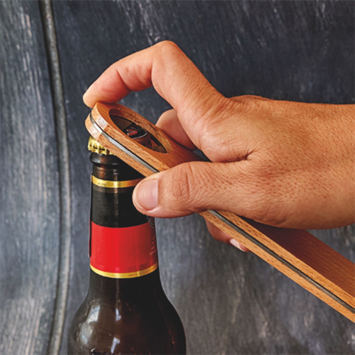 Apribottiglie LAGER in Legno Personalizzato